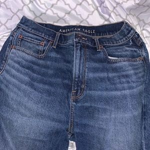 american eagle highest rise 90’s boyfriend jean